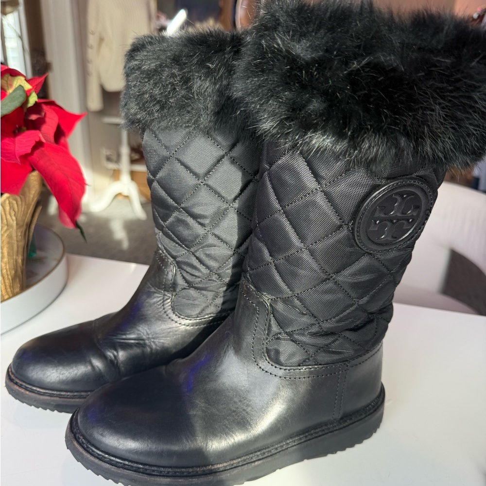 Tory Burch Black Quilted Winter Boots